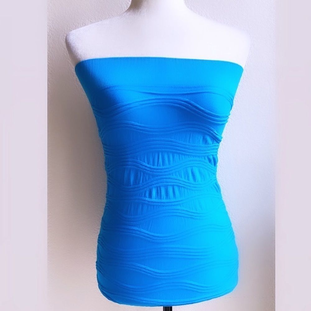 💎  Light Blue Textured Mini Skirt/Tube Top  💎